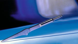 Die Herstellung einer Raspel für Hüftgelenksoperationen stellt höchste Ansprüche an die Zuverlässigkeit der dazugehörigen Wärmebehandlung.  (Bild: Gerster)