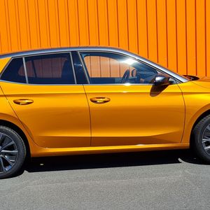 Das neue Modell ist überaus flott unterwegs: In 8,0 Sekunden beschleunigt der Kleinwagen von 0 auf 100 km/h.(Bild:  Autoren-Union Mobilität / Michael Kirchberger)