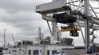 Duisburg Gateway Terminal (DGT): Der klimaneutrale Betrieb geht in die Erprobungsphase. (Bild: marco stepniak)