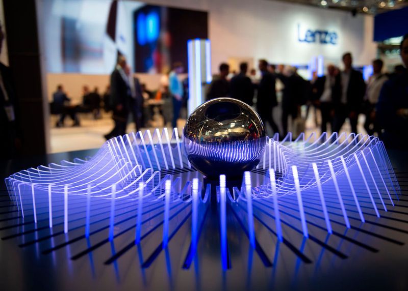 IAMD-Integrated Automation, Motion & Drives - Internationale Leitmesse für integrierte Automation, Industrial IT, Antriebs- und Fluidtechnik. Stand FAULHABER, Halle 15, Stand H29 (Bild: Deutsche Messe)