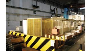 Die Bohle-Portalfräsmaschine Mastercenter T1/125 × 150, Baujahr 1987, wurde komplett mechanisch und elektrisch (Umrüstung auf Steuerung Sinumerik 840 D) überholt und auf den neuesten Stand der Technik gebracht.Bild: Rottler (Archiv: Vogel Business Media)