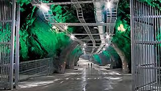 Die Co-Location-Bereiche in der Lefdal Mine sind fertig zum Bezug. bei der Infrastruktur der dortigen Datacenter-Container haben ABB und Rittal schon zusammengearbeitet.  (Rittal)