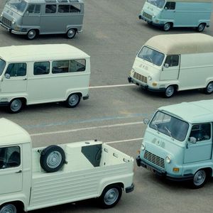 Seltener Dacia: Die Renault Estafette wird in 642 CKD-Sätzen an Dacia geliefert und bis 1978 als rumänischer Transporter vermarktet. (Bild:  Renault)
