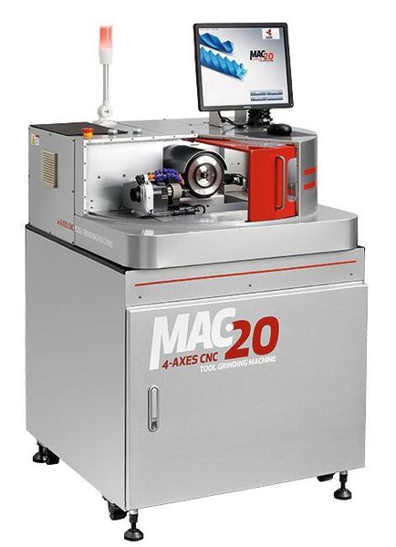 Der neue universelle 4-Achs-CNC-Werkzeugschleifautomat „MAC 20“ von Cuoghi schleift eine große Bandbreite an Bohr- und Fräswerkzeugen aus HSS- und Vollhartmetall in einem Durchmesserbereich von 3 mm bis 20 mm. (Cuoghi)