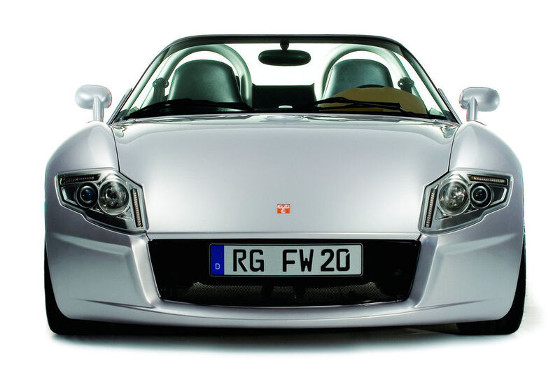 Bereits 1999 stellte sich auf der IAA in Frankfurt die Sportwagenmanufaktur Yes mit einem Roadster auf Basis des Audi TT vor. Dieser bot eine eigenständige wie auch etwas eigenwillige Optik und zudem mehr Leistung als der TT. 2009 kam das Aus; 2010 wurde die Marke aufgekauft. (Yes)