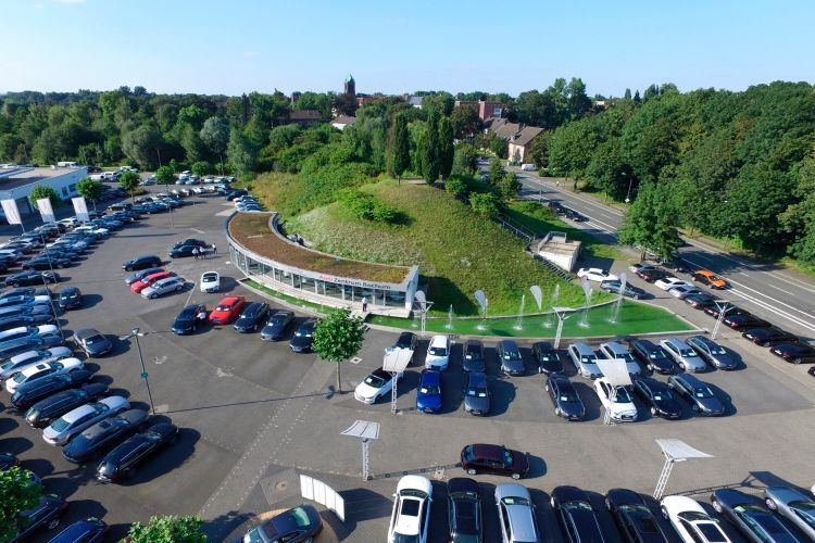 Künftig soll auf dem Areal für bis zu 600 Bestandsfahrzeuge Platz sein. (Tiemeyer-Gruppe)