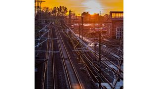 Bahnanwendungen: Von dort eingesetzten Spannungsversorgungen wird höchste Zuverlässigkeit und Verfügbarkeit erwartet. (Bild: Deutsche Bahn AG)