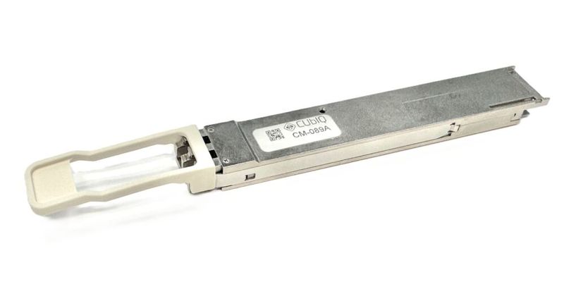 Prototyp von CUbIQ: Das QKD-Pluggable integriert die Quantenschlüsselverteilung als steckbares Modul direkt in Netzwerkgeräte. (Bild: CUbIQ Technologies)
