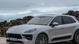 Die neu aufgelegte GTS-Version des Porsche Macan ist ab sofort zu Preisen ab 77.880 Euro erhältlich. (Bild: Porsche)