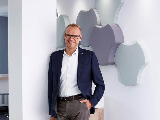 (Andreas Reuter ist CEO der SSI Schäfer Shop GmbH. (Bild:  SSI Schäfer Shop GmbH))