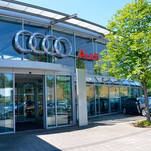 (Achter / »kfz-betrieb«)