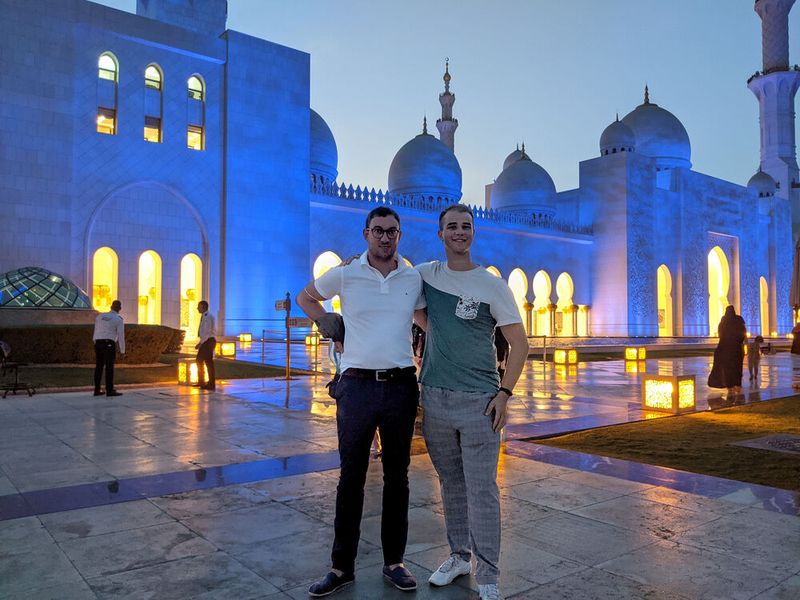 Für Thomas Holzmann (li.) und Stefan Mißbach blieb auch noch Zeit für einen Stadtrundgang. (Bild: Holzmann)