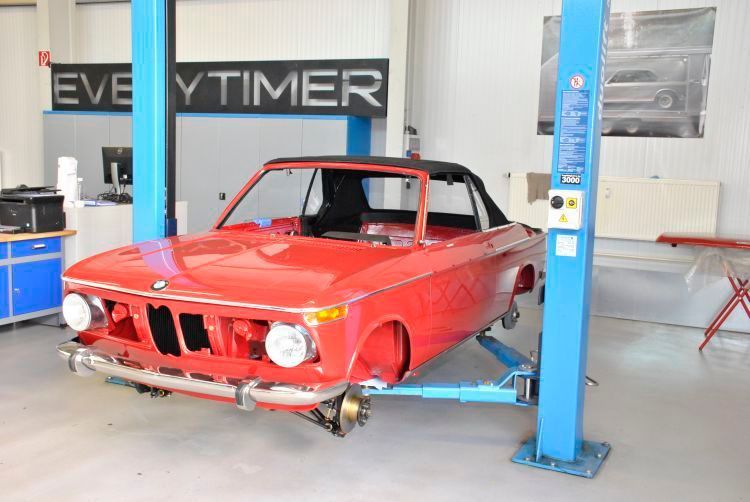 Mit der Restaurierung klassischer 02er BMW fing bei Everytimer alles an – und hat lange noch nicht geendet. (Dominsky)