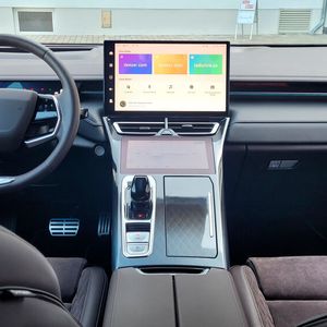 2. Innenraum und Material: Wie schon außen gilt: Optisch passt das alles, ist aber nicht sehr spannend. (Bild:  Wehner - VCG)