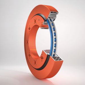 Das Lasersintern schafft im Inneren der Gehäuseringe eine Art Wabenstruktur, die den Ring
leichter macht und dennoch die nötige Stabilität verleiht.