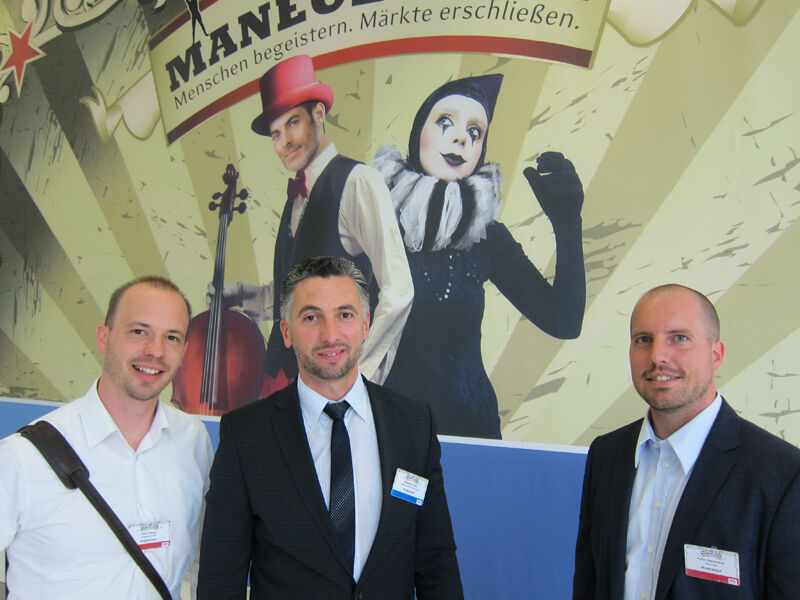 Nedzad Gutic, Samsung, mit Felix Delpy (l.) und Felix Gassmann (r.), Amazon.de   (IT-BUSINESS)