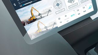 Das große Display-Interface ist das Herzstück der Steuerkonsole INTUSI. Die Abkürzung steht für Intuitives User Interface. (Lorenz/TUD)