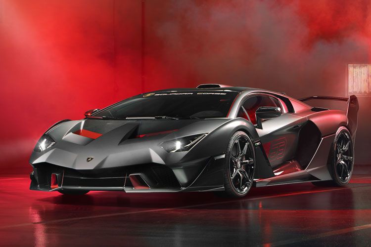 Eines der ersten umgebauten Fahrzeuge ist ein Aventador SVJ. (Bild: Lamborghini)