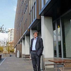 «Die Digitalisierung wird uns erhöhte Produktivität, bessere Arbeits- und Lebensbedingungen und bessere Ressourceneffizienz bringen.» Lothar Thiele, Professor für Technische Informatik am Departement Elektrotechnik der ETH Zürich.