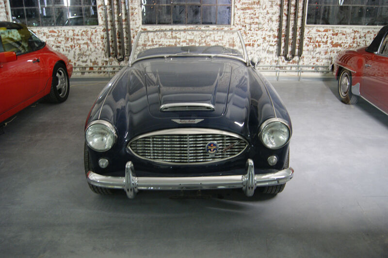 Aston Martin (Archiv: Vogel Business Media)