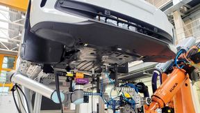 Automatisiertes Verschrauben nach erfolgreichem Handling  (Bild: Fraunhofer IWU)