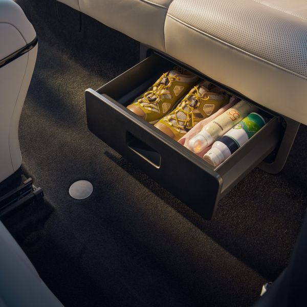 ... and under the rear seats. (Source: Xpeng)