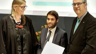 Dr Andreas Schmideder (centre) won the award for best dissertation, presented by award coordinator Professor Birgit Vogel-Heuser and Michael Vieth, Arburg's apprenticeship manager. (Technische Universität München)
