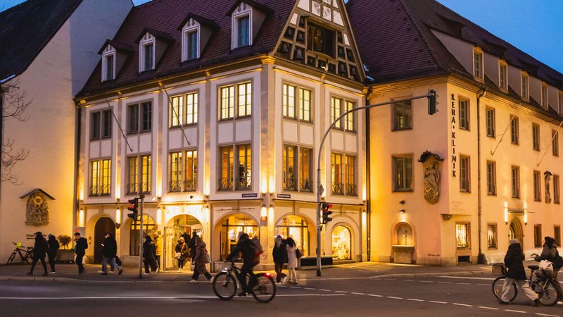 Für die Vorabendveranstaltung wurden die Bürgerspital Weinstuben und deren Weinkeller in der Würzburger Innenstadt genutzt. (Bild: Stefan Bausewein)