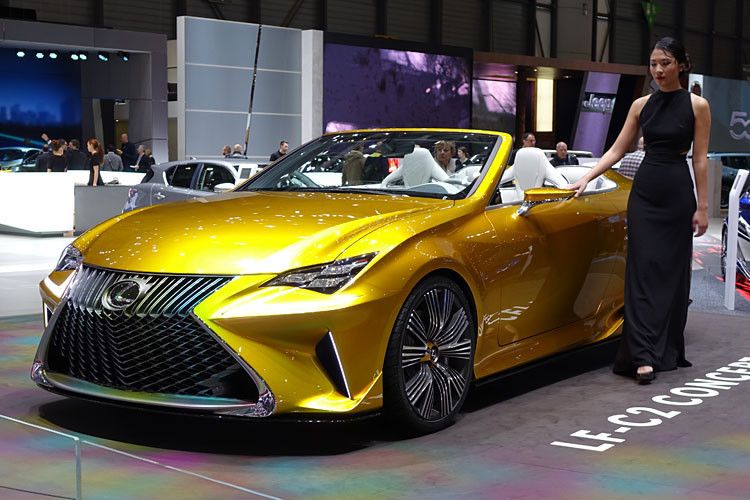 Lexus bot mit seinem Konzept ein Fahrzeug, das Sommergefühle weckt. (Foto: Christian Otto)