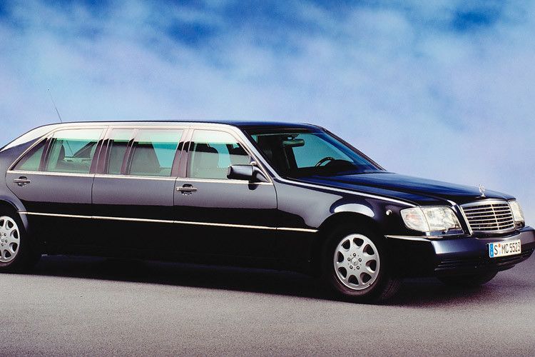 Im Laufe der Zeit wurden immer wieder die S-Klasse-Modelle auch als Schutzfahrzeuge angeboten. (Foto: Daimler)