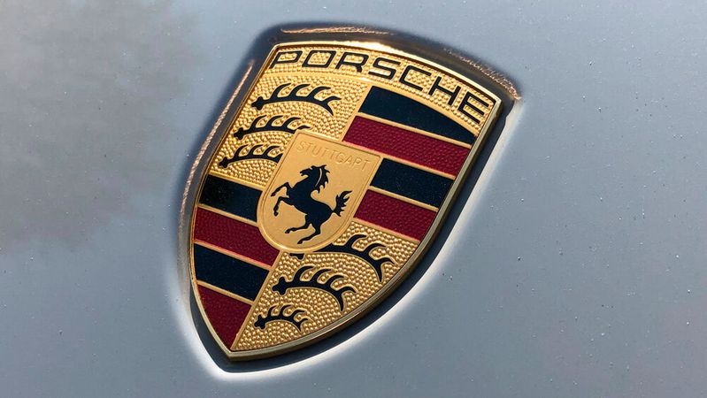Porsche will seinen Anteil an elektrifizierten Modellen schnell ausbauen. Dabei könnte Rimac helfen.(Bild:  Seyerlein/»kfz-betrieb«)