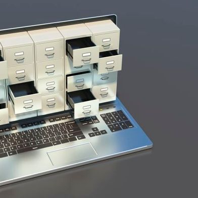 Mit jeder neuen SaaS-Anwendung wächst die Sicherheitslücke: Blinde Flecken führen aber zu Defiziten bei der Datensicherung und bringen mittelständische Unternehmen in größte Gefahr. (Bild: © Rawf8 - stock.adobe.com)