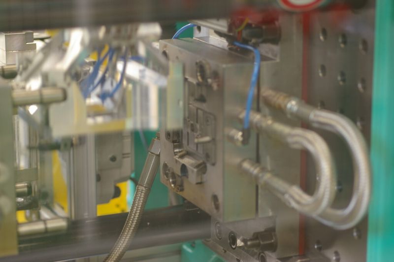 Plastechnik AG, le spécialiste de l'élaboration, conception et production de pièces en matière synthétique et plastique technique. (Image: MSM / JR Gonthier)