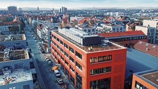 Abb. 1: In der Annastraße 27 im Göttinger Norden hat die „Life Science Factory“ Anfang 2022 ihren Betrieb aufgenommen. (Bild: Siemens)