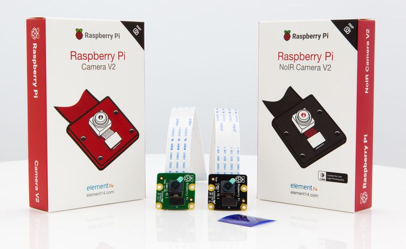 Kameramodule für Raspberry Pi: Zwei Kameravarianten mit je 8 MP sind für Raspberry Pi erhältlich, eine die sich eher für Aufnahmen bei heller Umgebung eignet, die andere für Nachtaufnahmen. (Bild: Farnell)