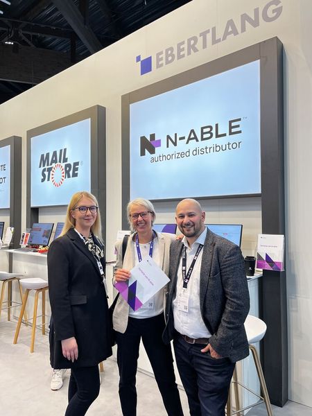 (v. l.) Sabine Leo, Iris Luedke und Francesco Dibartolo, N-Able, waren bei ihrem Distributor Ebertlang vertreten. (Bild: Vogel IT-Medien GmbH)