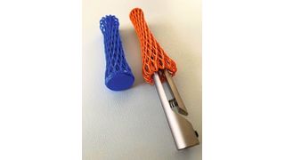 Die Netzschutzkappen dienen als Spitzen- und Gewindeschutz für hochwertige Teile. (DK Fixiersysteme)