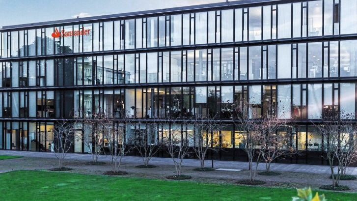 Santander Deutschland integriert fortan das Neugeschäft der MCE Bank.(Bild:  Santander Deutschland)