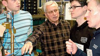 Für Kaizen-Workshops werden kleine Bereiche der Produktion ausgewählt, in denen idealerweise zwischen sechs und zwölf Mitarbeiter beschäftigt sind. So lassen sich innerhalb einer Woche signifikante Verbesserungen erreichen. (Archiv: Vogel Business Media)