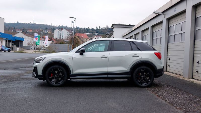 In der Vielzahl der MQB-Modelle des Volkswagens-Konzerns spielt der Q2 die Rolle des sportlichen Crossovers. Allerdings hat er mit dem Cupra Formentor einen starken Konkurrenten bekommen. (Bild: Rosenow – VCG)