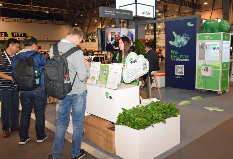 Natürlich war auch der Partner Suse vertreten. (Ludger Schmitz / CC BY 3.0)