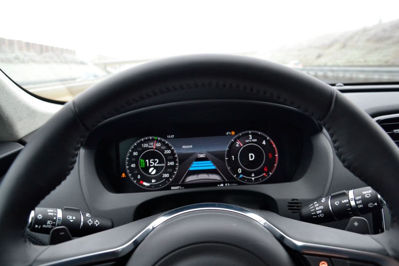 Ausführliche Probefahrt deswegen, weil man einige Zeit benötigt, … (Bild: Michel/»kfz-betrieb«)