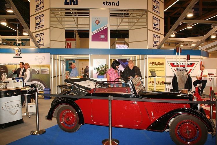Der Kölner Lacklieferant ist am ZKF-Gemeinschaftsstand in Halle 11 untergebracht. (Foto: ZKF)