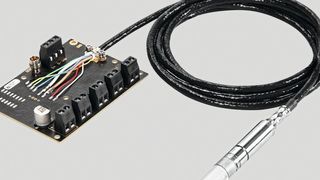 Das Feuchte- und Temperaturmessmodul HMM170 von Vaisala bietet eine Messgenauigkeit von ±1 % rF und ist für extreme und sehr feuchte Umgebungen geeignet. (Vaisala)