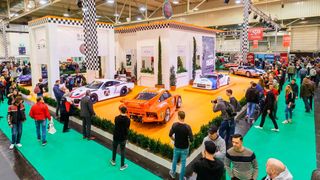Wenn sich alle an die Hygieneregeln halten, können auch Großveranstaltungen wie die Essen Motor Show stattfinden. (Bild: S.I.H.A.)