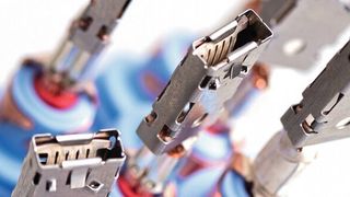 Typische Steckkontakte, wie sie bei verschiedenen Anwendungen eingesetzt werden. (Lear Corporation GmbH)