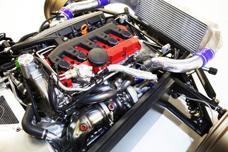 Der Fünfzylinder-Turbo schöpft aus seinen 2,5 Litern Hubraum in der schärfsten Variante „Performance“ 380 PS. (Foto: sp-x)