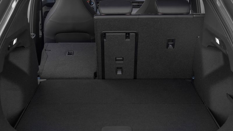 Platz da: Das Kofferraumvolumen gibt Ford mit 572 bis 1.510 Liter an. (Bild: Stuart G W Price)