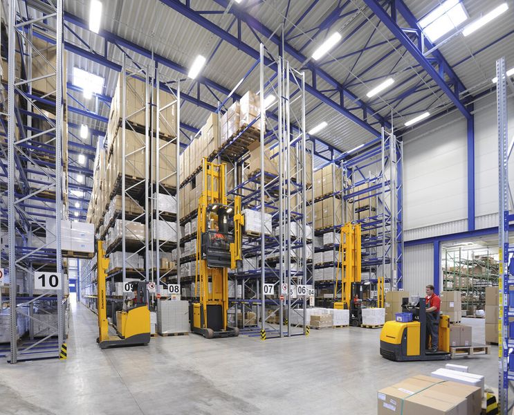 Jungheinrich übernimmt die MIAS Group und baut damit das Logistiksystemgeschäft weiter aus. (Bild: Jungheinrich)