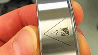 Mithlife der App kann man Data Matrix Code auf einer Verpackung oder auch direkt auf einem Lager scannen.  (SKF)